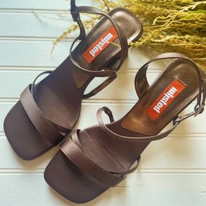 Vintage Unlisted by Kenneth Cole square brown heels. Size 8